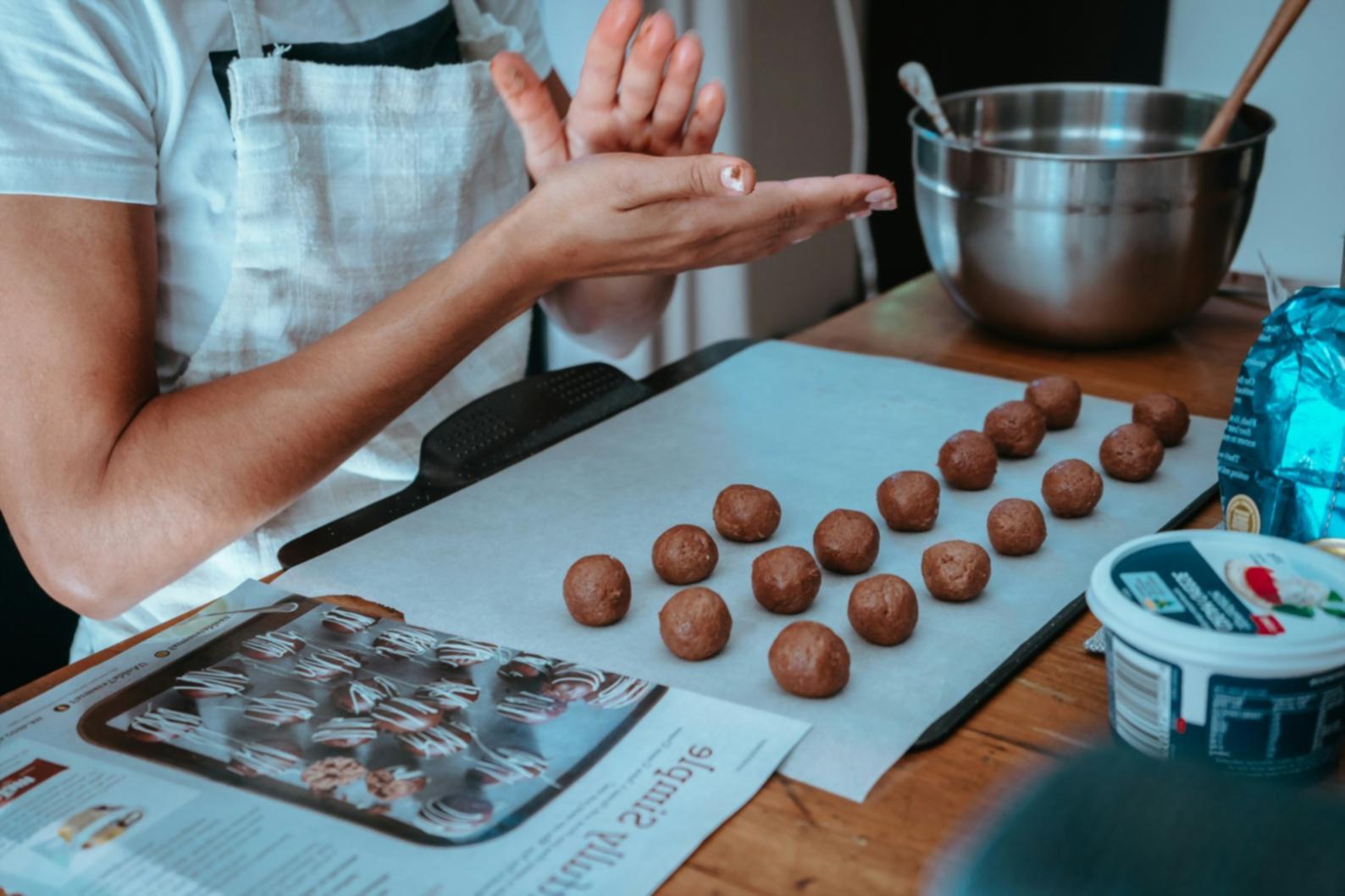 Student workspace showing course materials and cooking setup